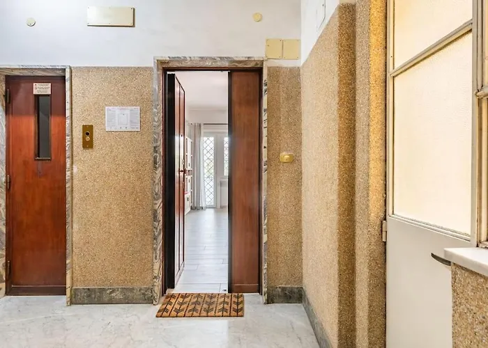 New And Beautiful House In The Heart Of Apartment *