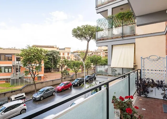 New And Beautiful House In The Heart Of Apartment *